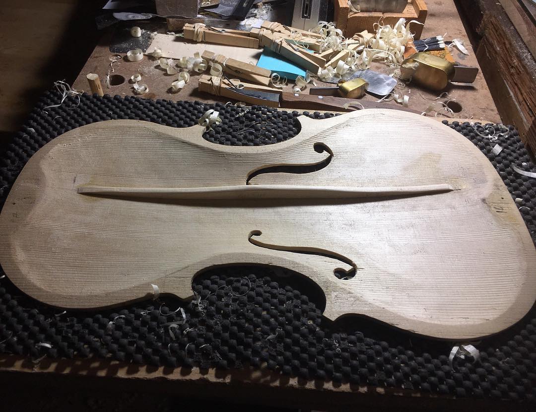 Violin Juliet, bass bar shaped and tuned back to the free plate harmonics
